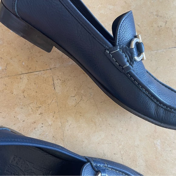 Vintage Salvatore Ferragamo navy Leather Loafers - Picture 11 of 14